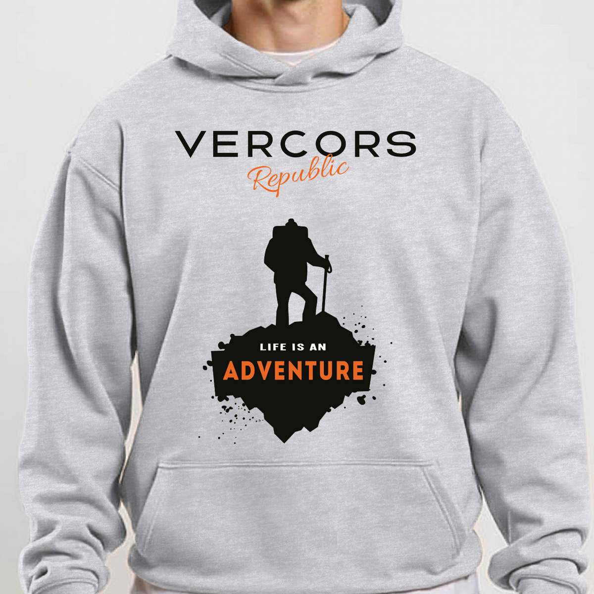 Sweat à Capuche - Life is Adventure